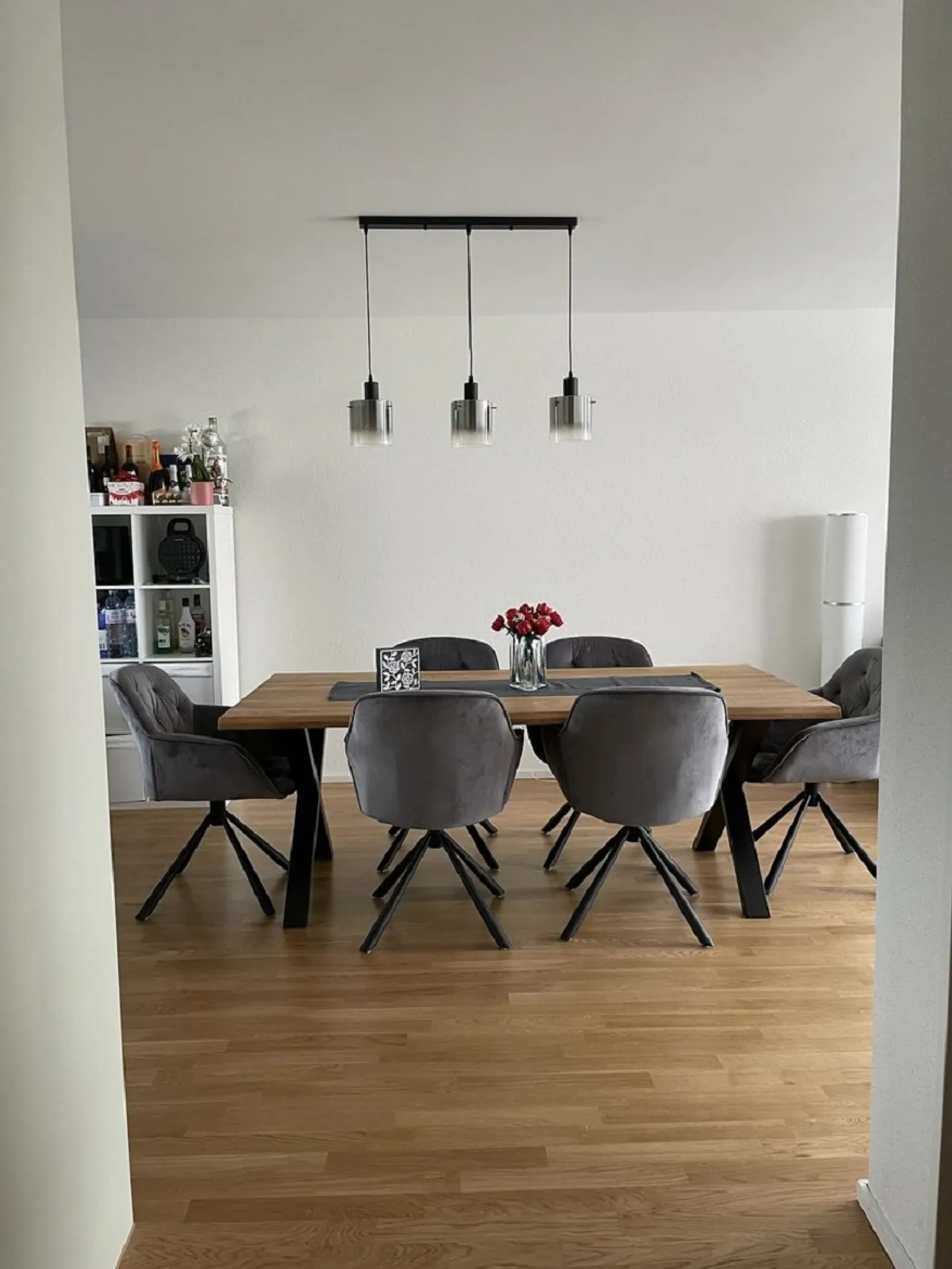 Apartment for rent - Photo 4 of 9