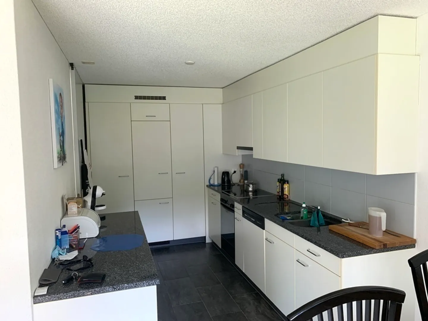 Spacious Ground Floor Apartment - Photo 5 of 8
