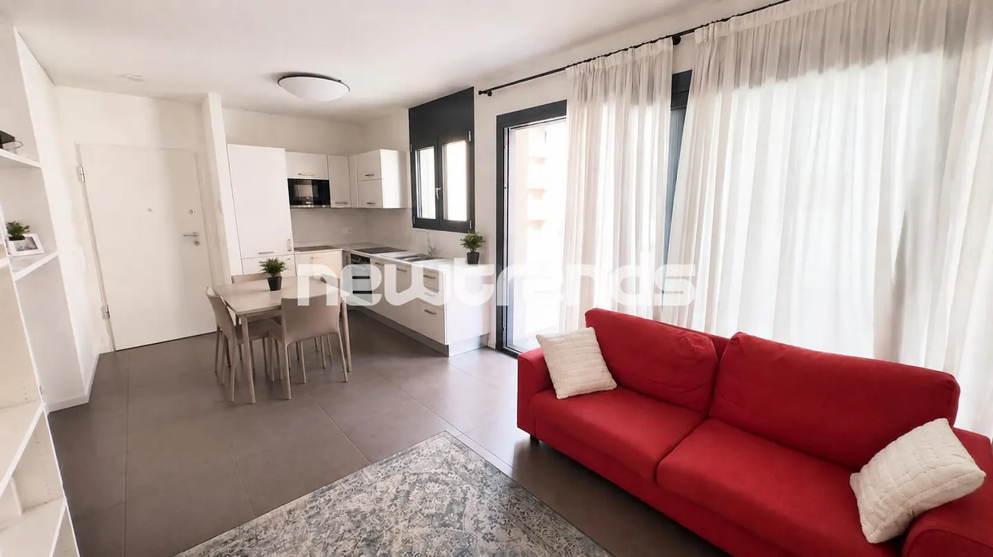 Lugano Zentrum, 2,5 Zimmer mit Balkon in der Nähe aller Dienstleistungen - Foto 2 von 17