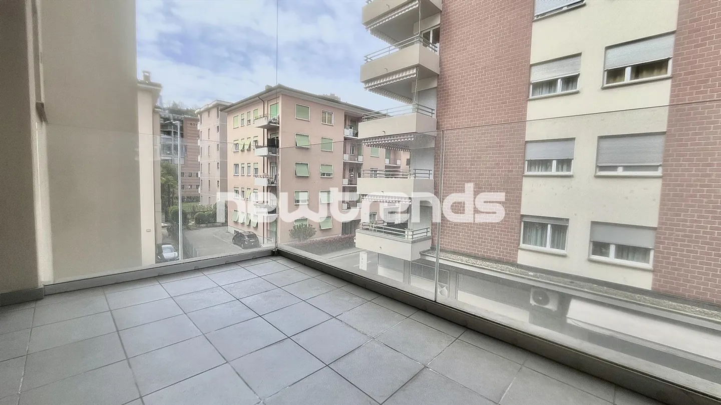 Lugano Zentrum, 2,5 Zimmer mit Balkon in der Nähe aller Dienstleistungen - Foto 7 von 17
