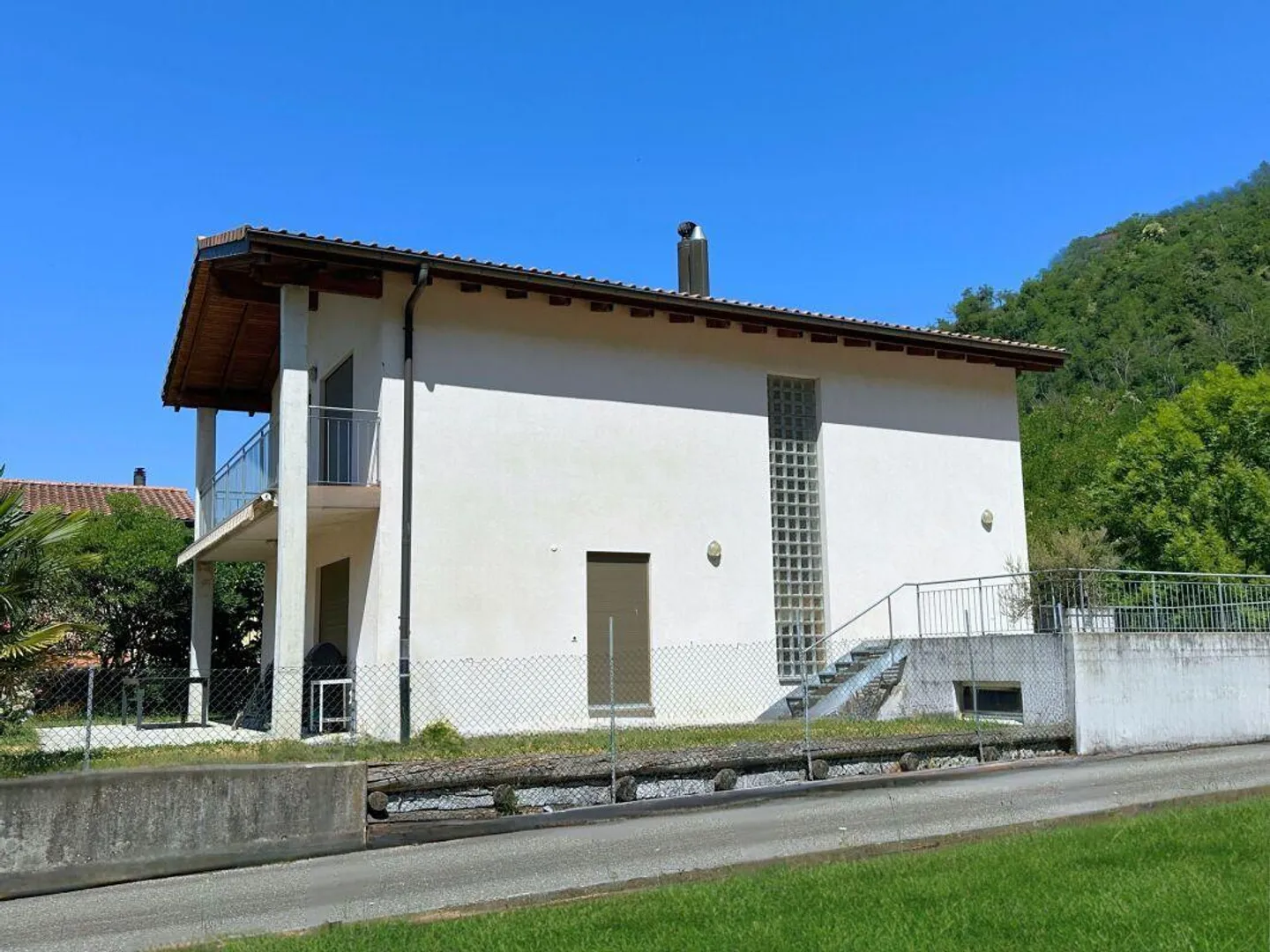 Affascinante casa familiare con locale hobby - Foto 19 di 21