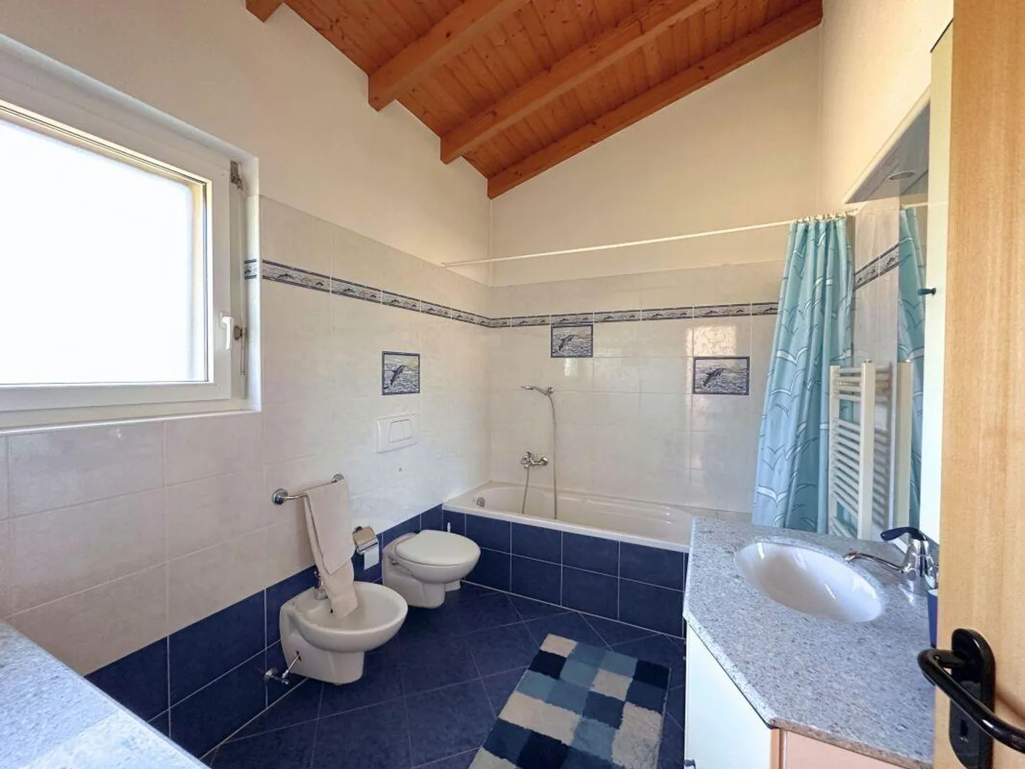 Affascinante casa familiare con locale hobby - Foto 14 di 21