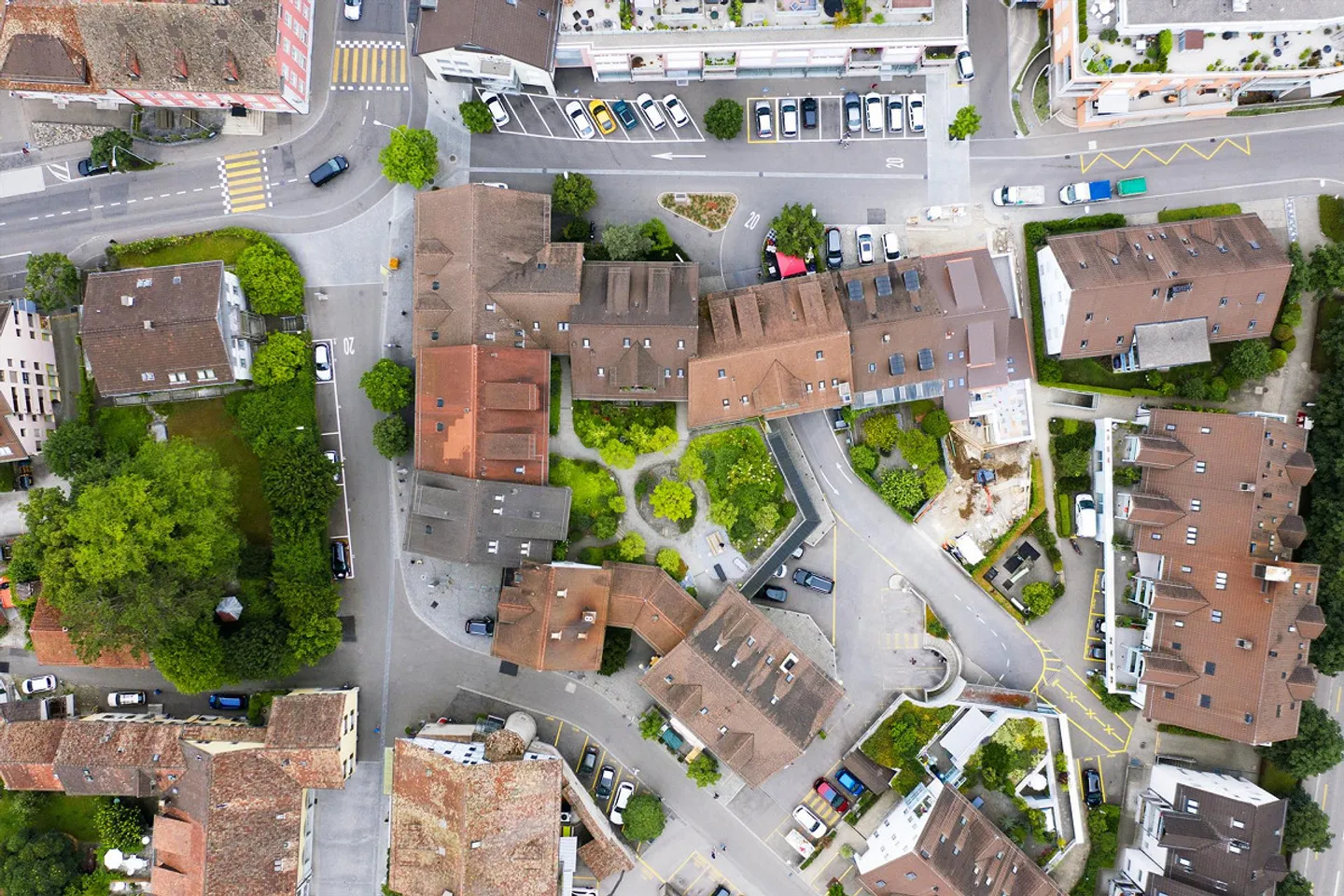 Parking space for rent in the old town of Bülach! - Photo 1 of 1