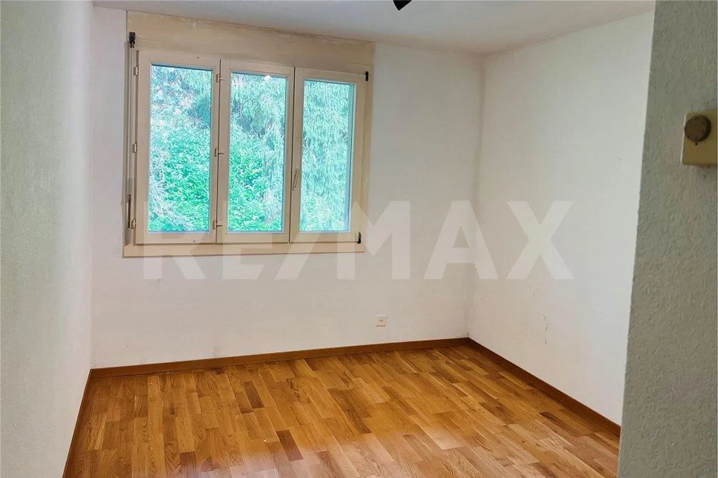 Renovierte 4,5 Zimmerwohnung mitten im Zentrum und mitten im Grünen - Foto 11 von 13