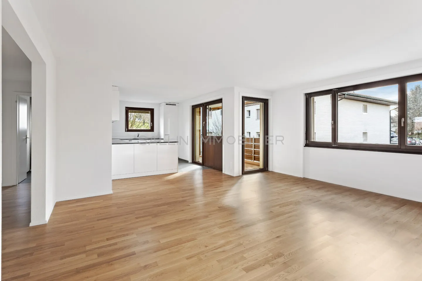 Schönes 4½-Zimmer-Apartment - Foto 3 von 10