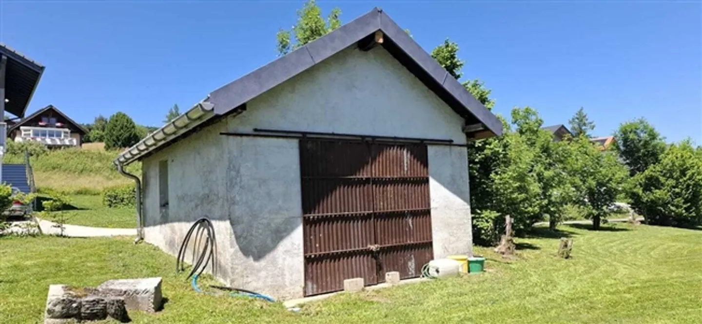 CHAMBRE DE RANGEMENT - Photo 1 sur 6