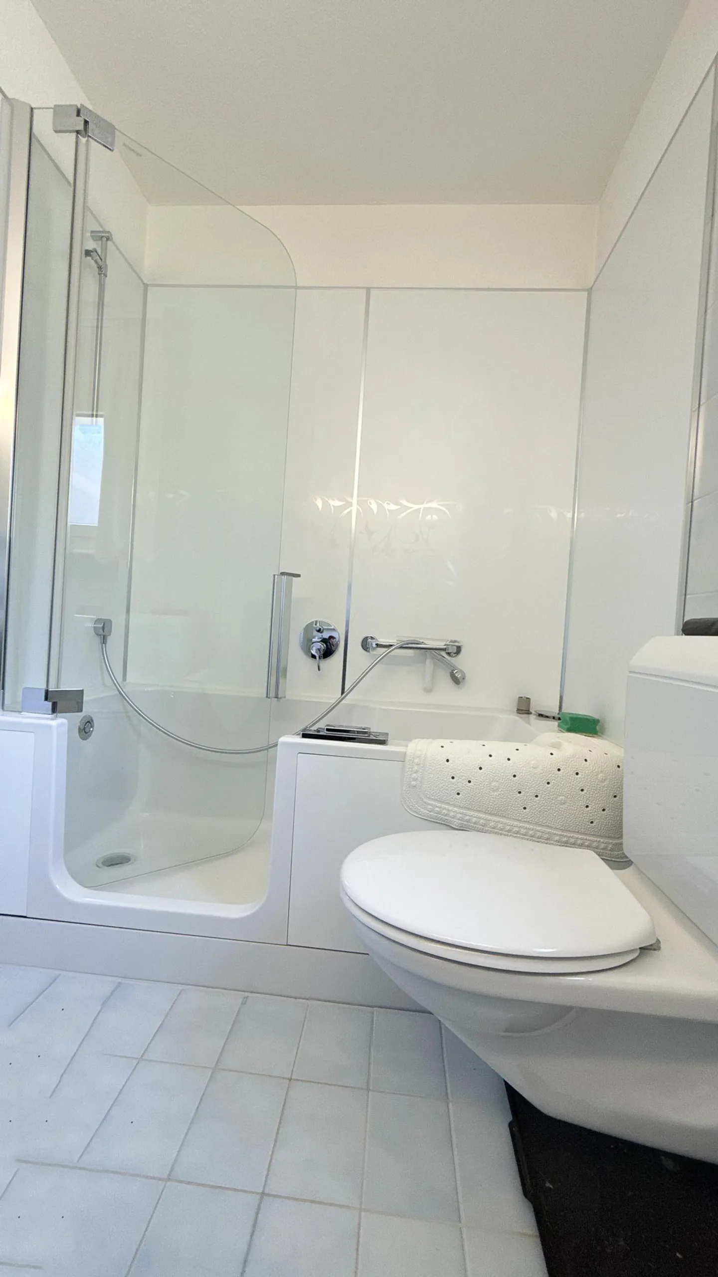 Appartement élégant de 3 1/2 pièces avec 2 balcons dans le populaire St. Georgen - Photo 10 sur 11