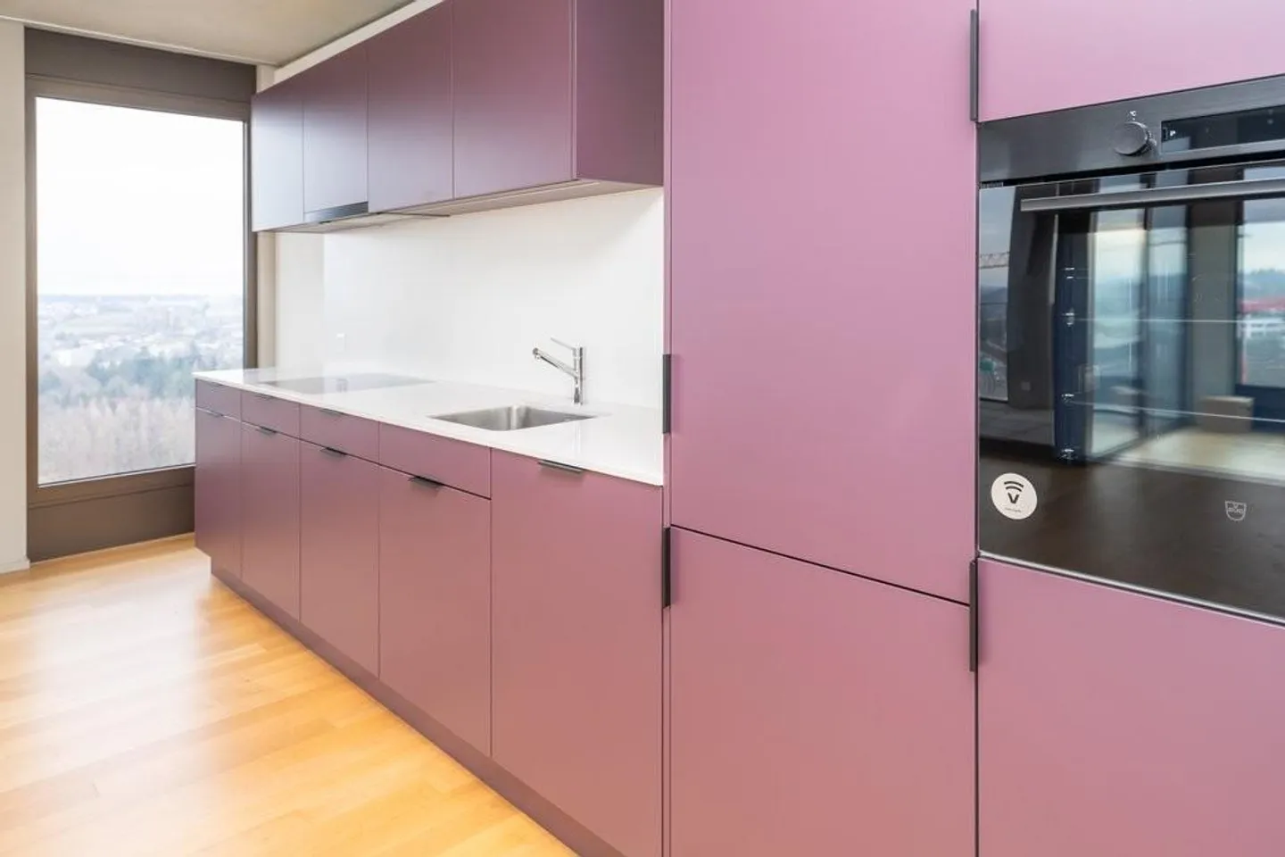 Modernes 3.5-Zimmer-Apartment mit Aussicht - Foto 2 von 9