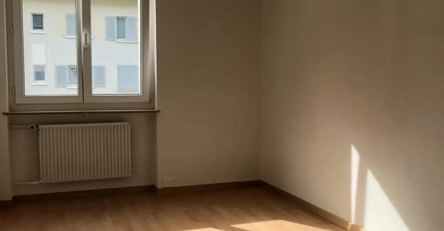 4-room apartment on the ground floor - Photo 4 of 6