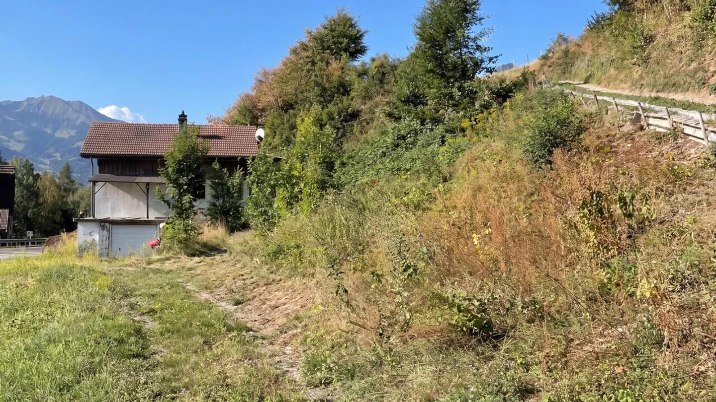 6-Zimmer-Haus - Foto 1 von 5
