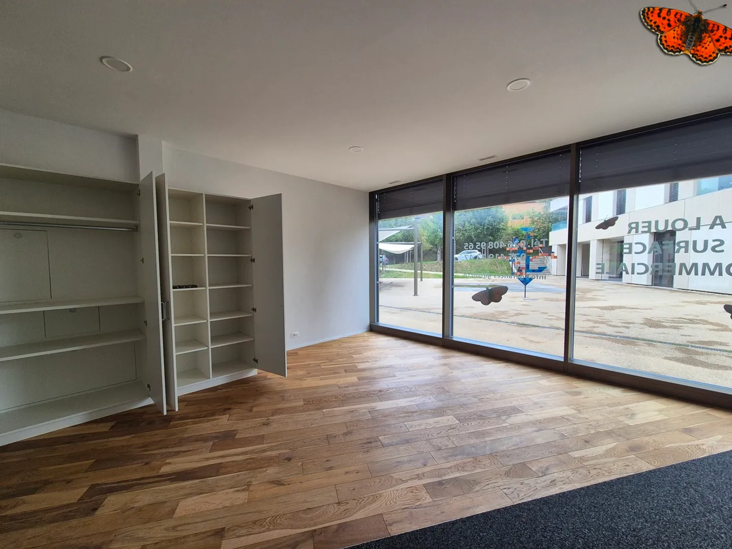 SUPERFICIE DI 120 M² IDEALE PER UN UFFICIO CLASSE! - Foto 6 di 8