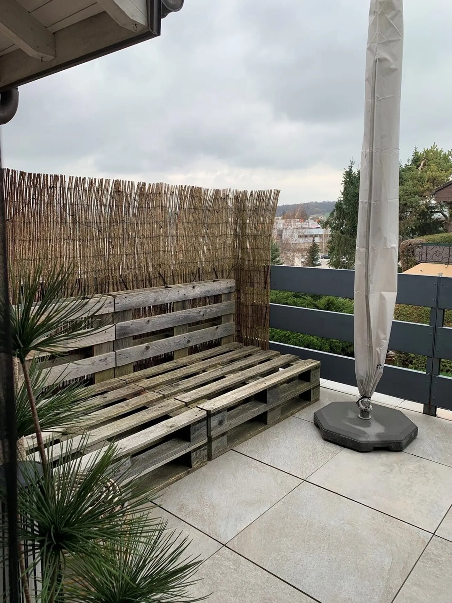 SUPERBE LOGEMENT MODERNE ET LUMINEUX - Photo 3 sur 6