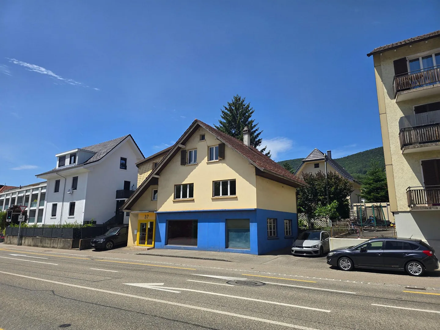 Renovation-Needed Residential and Commercial Building in Prime Location - Photo 1 of 9