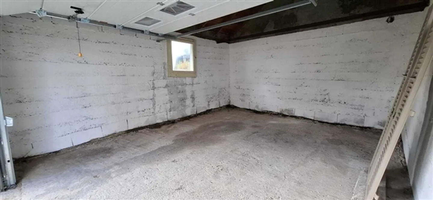 CHAMBRE DE RANGEMENT - Photo 3 sur 6