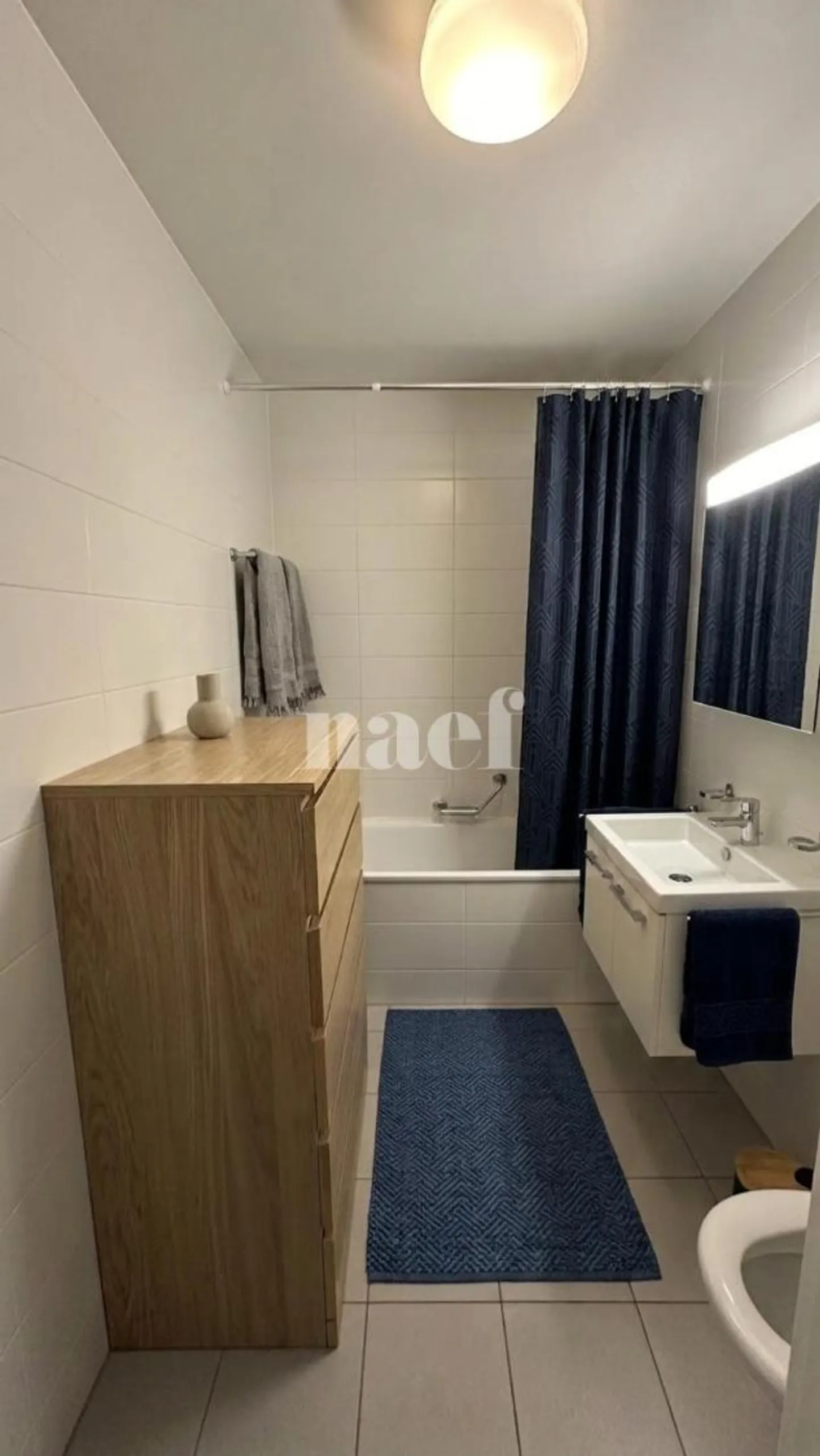 Schöne, neuere 2,5-Zimmer-Wohnung von ca. 45m2 im 3. Stock - Foto 4 von 4