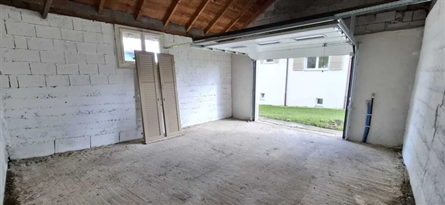 CHAMBRE DE RANGEMENT - Photo 4 sur 6