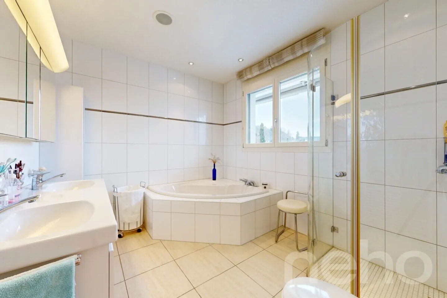 «Sonniges Attika-Juwel Direkter Liftzugang, Cheminée & Panoramasicht» - Foto 5 von 11