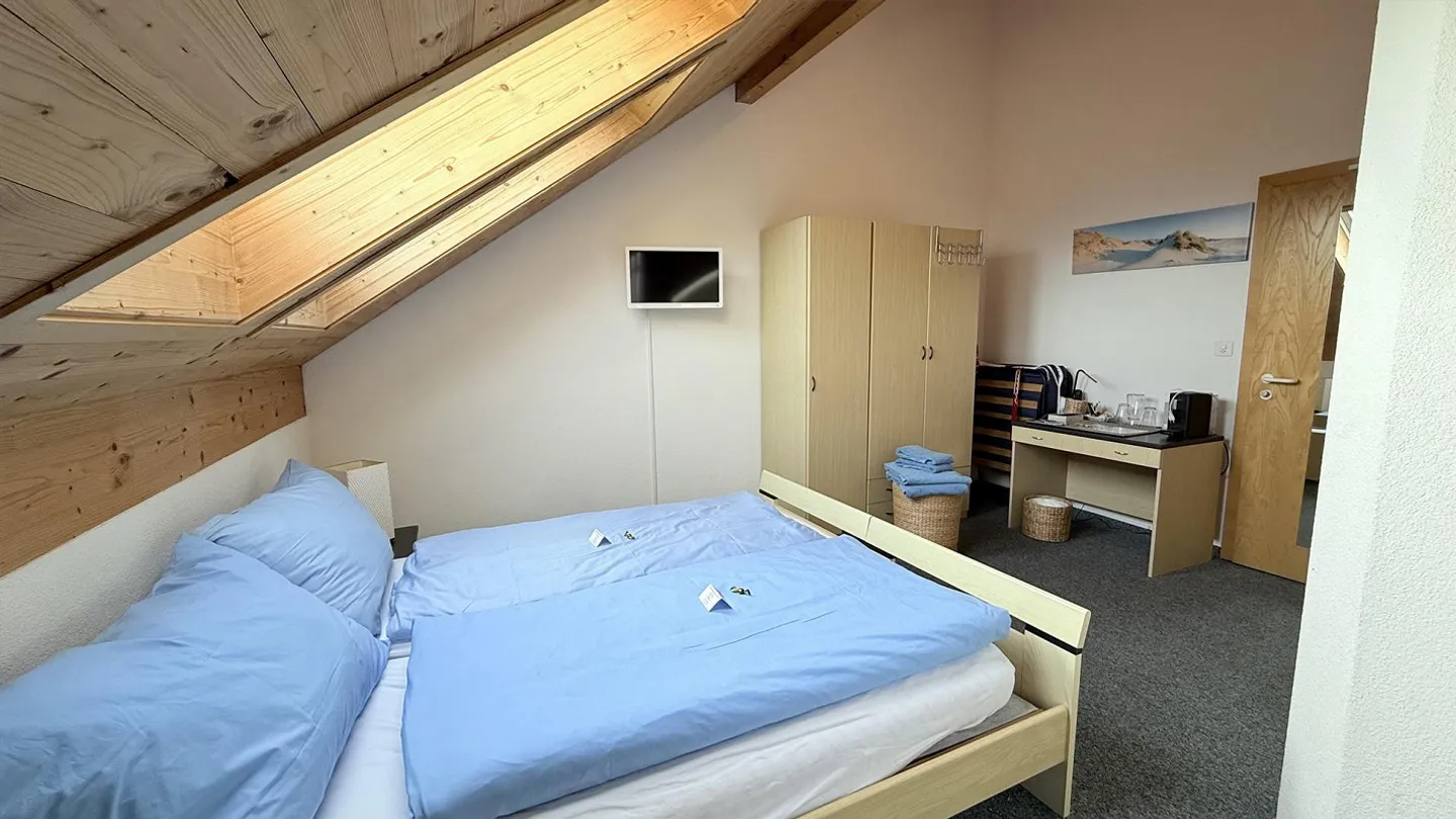 Camera mensile flessibile con servizio e bella vista - Foto 8 di 11