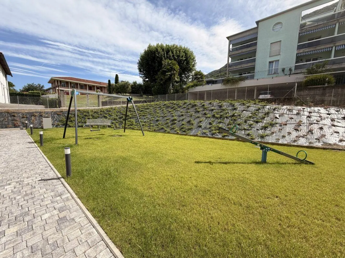 PREGASSONA · DERNIERS 2½ CHAMBRES AVEC JARDIN · OPTION D'ACHAT OU DE LOCATION - Photo 1 sur 13