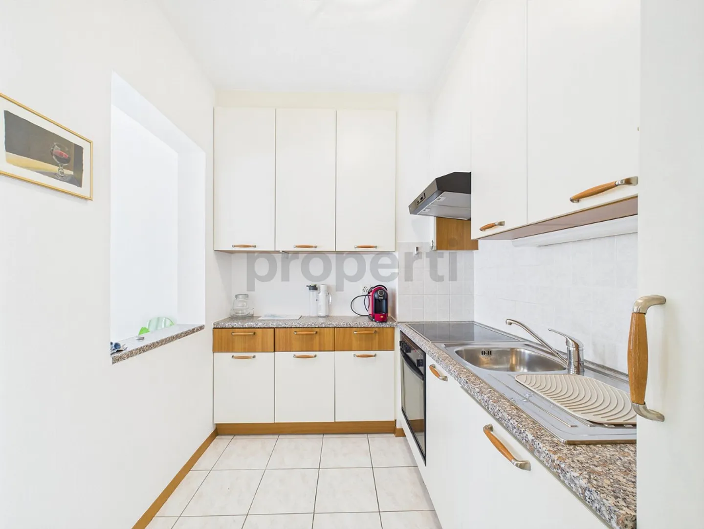 Appartement dans un emplacement central à Minusio avec vue sur le lac - Photo 4 sur 11