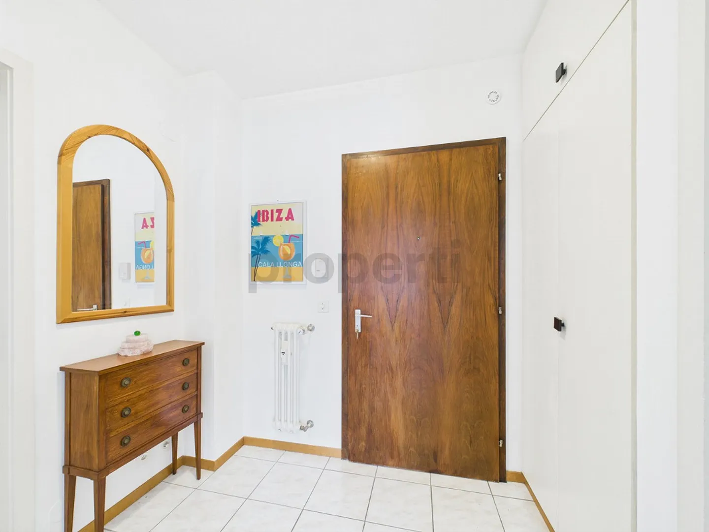 Appartement dans un emplacement central à Minusio avec vue sur le lac - Photo 8 sur 11