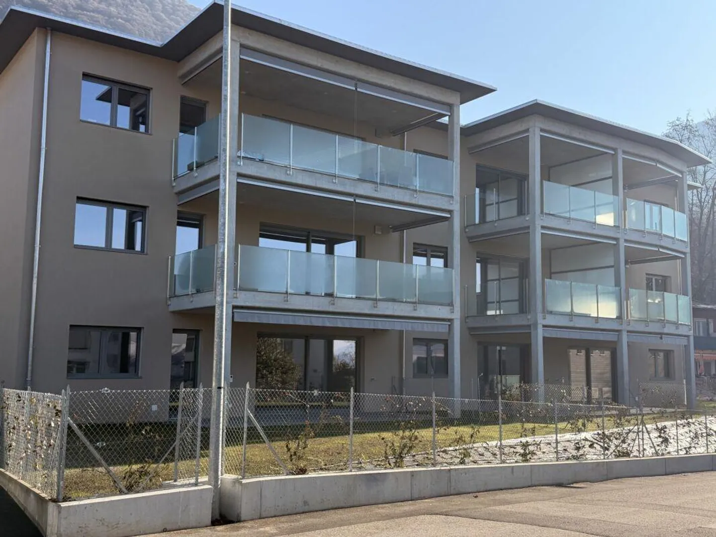 PREGASSONA · DERNIERS 2½ CHAMBRES AVEC JARDIN · OPTION D'ACHAT OU DE LOCATION - Photo 12 sur 13