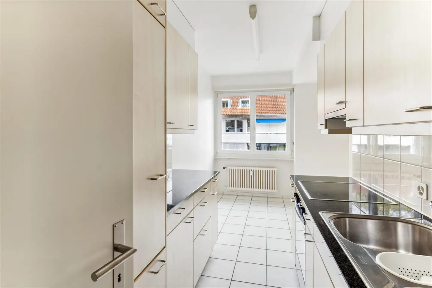 Geräumige 3-Zimmer-Wohnung in Riehen - Foto 4 von 9