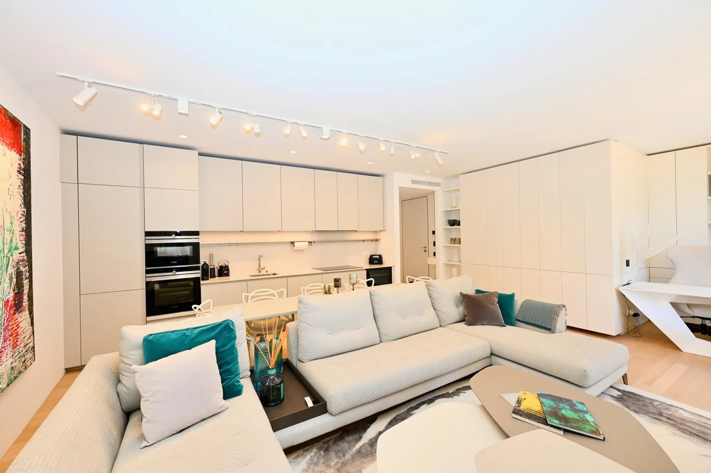 Appartement raffiné dans un emplacement central à Lugano - Photo 3 sur 15