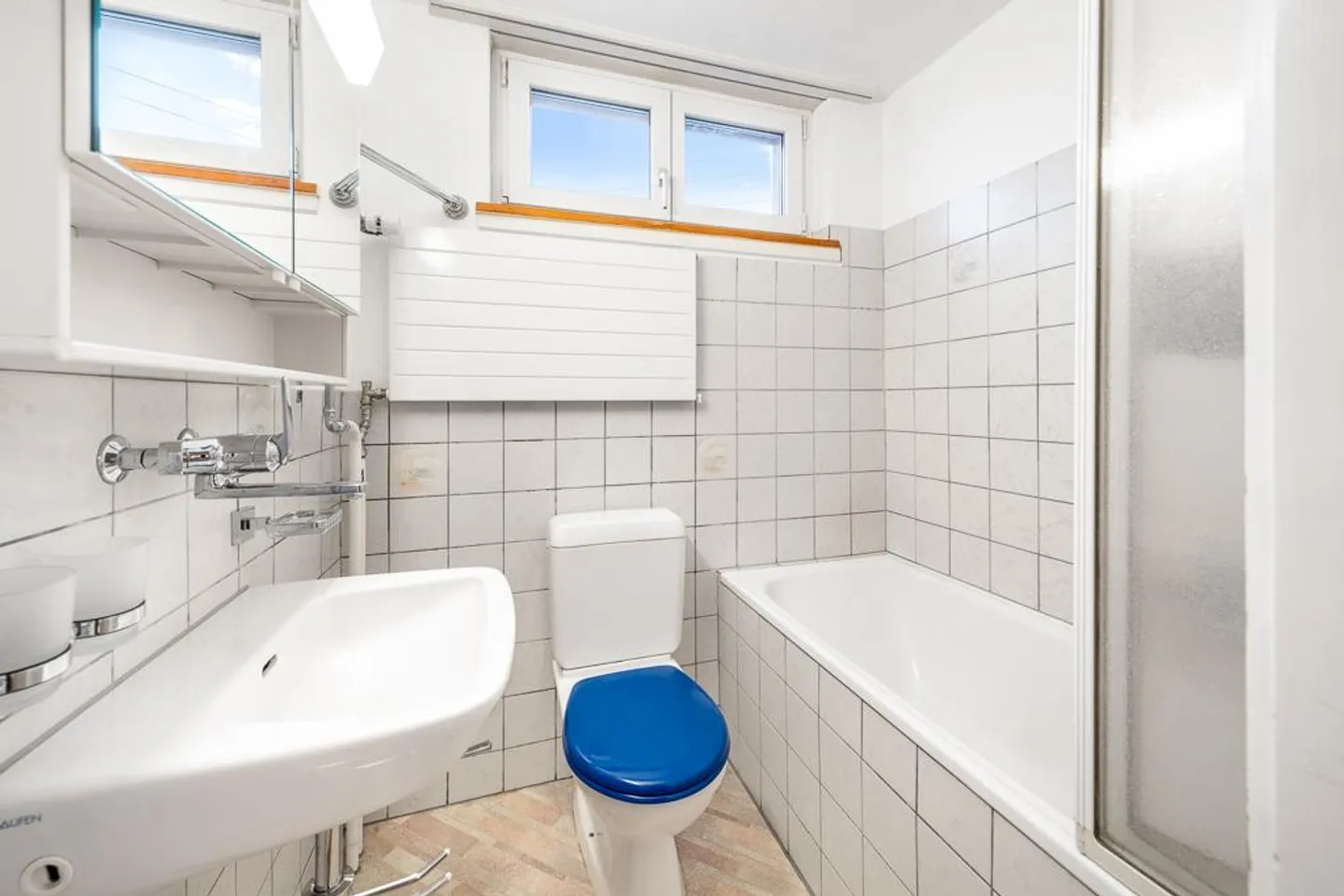 Living with Style - Charming Home - Photo 5 of 9