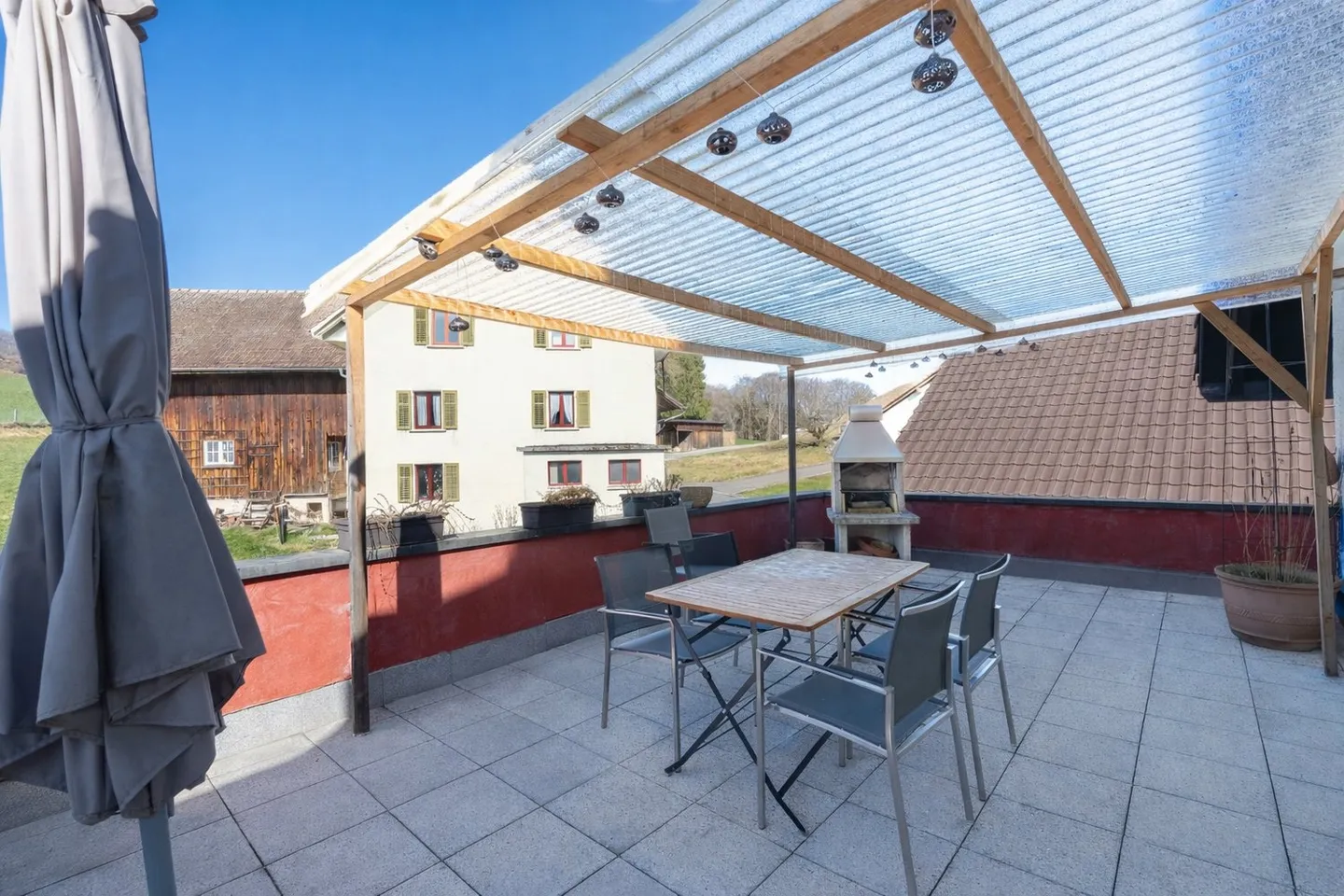 Charmante maison individuelle dans un quartier résidentiel exclusif - Photo 12 sur 16