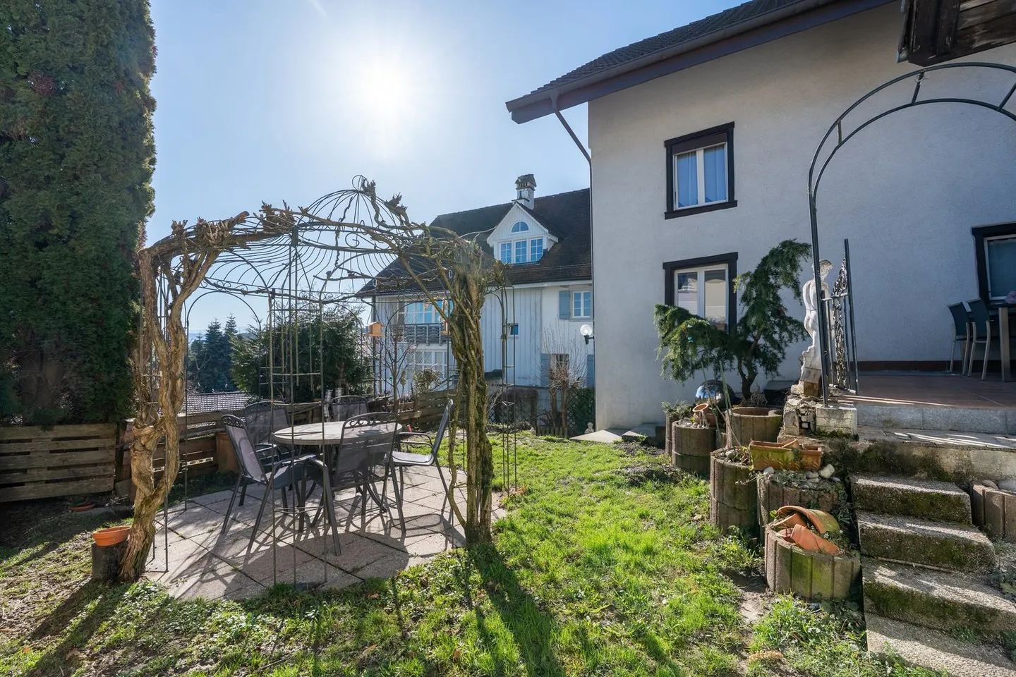 Charmante maison individuelle dans un quartier résidentiel exclusif - Photo 14 sur 16