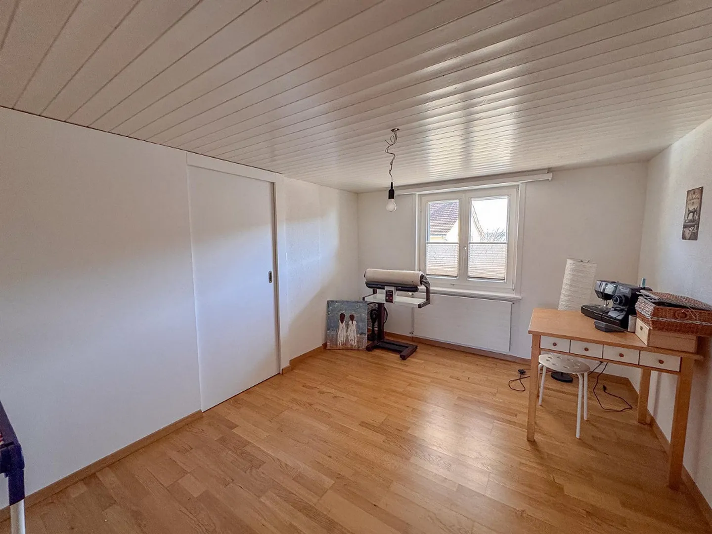 Liebevoll renov. Wohnhaus mit Scheune, grosszügige Umgebung (B - Foto 16 von 28