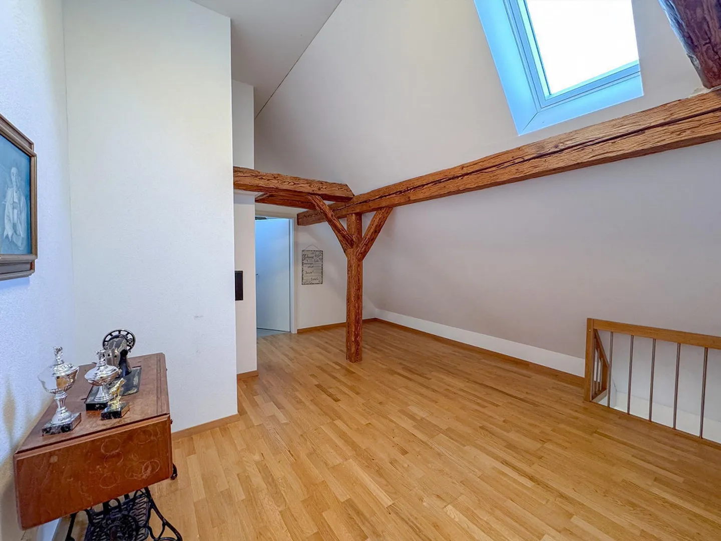 Liebevoll renov. Wohnhaus mit Scheune, grosszügige Umgebung (B - Foto 17 von 28
