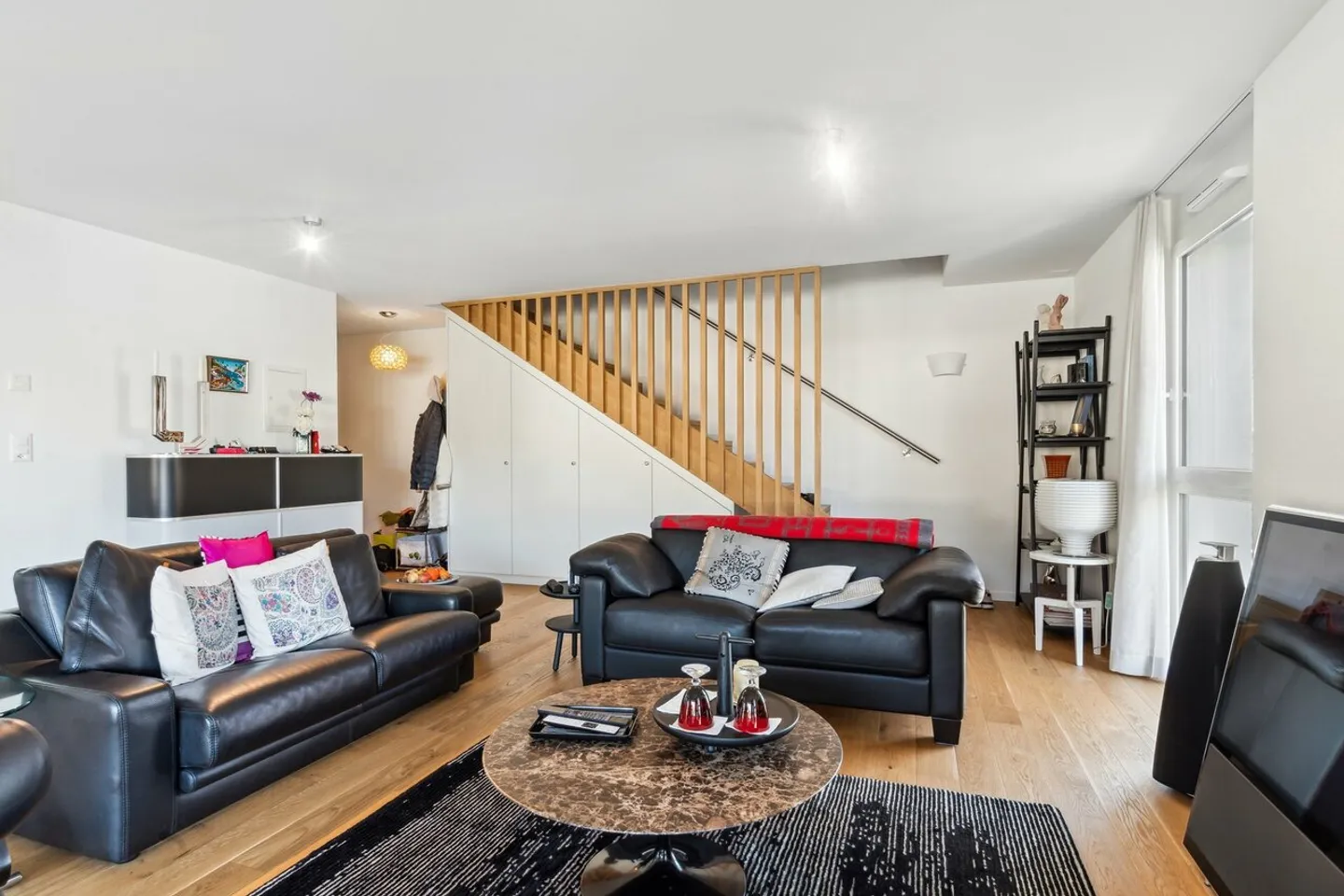 Magnifique duplex au coeur du village, aux portes de toutes commodités - Photo 4 sur 16