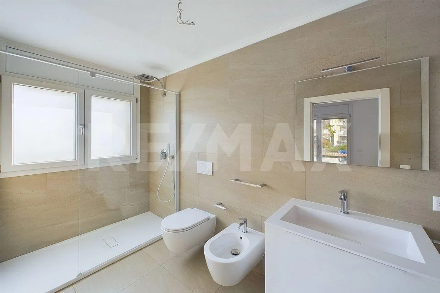 Moderno appartamento a reddito di 3½ locali in ottima posizione - Foto 12 von 13