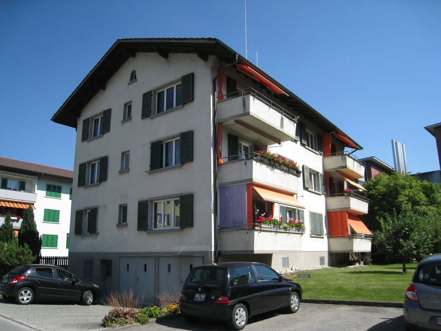 Parking dans un emplacement central à Belp ! - Photo 1 sur 1