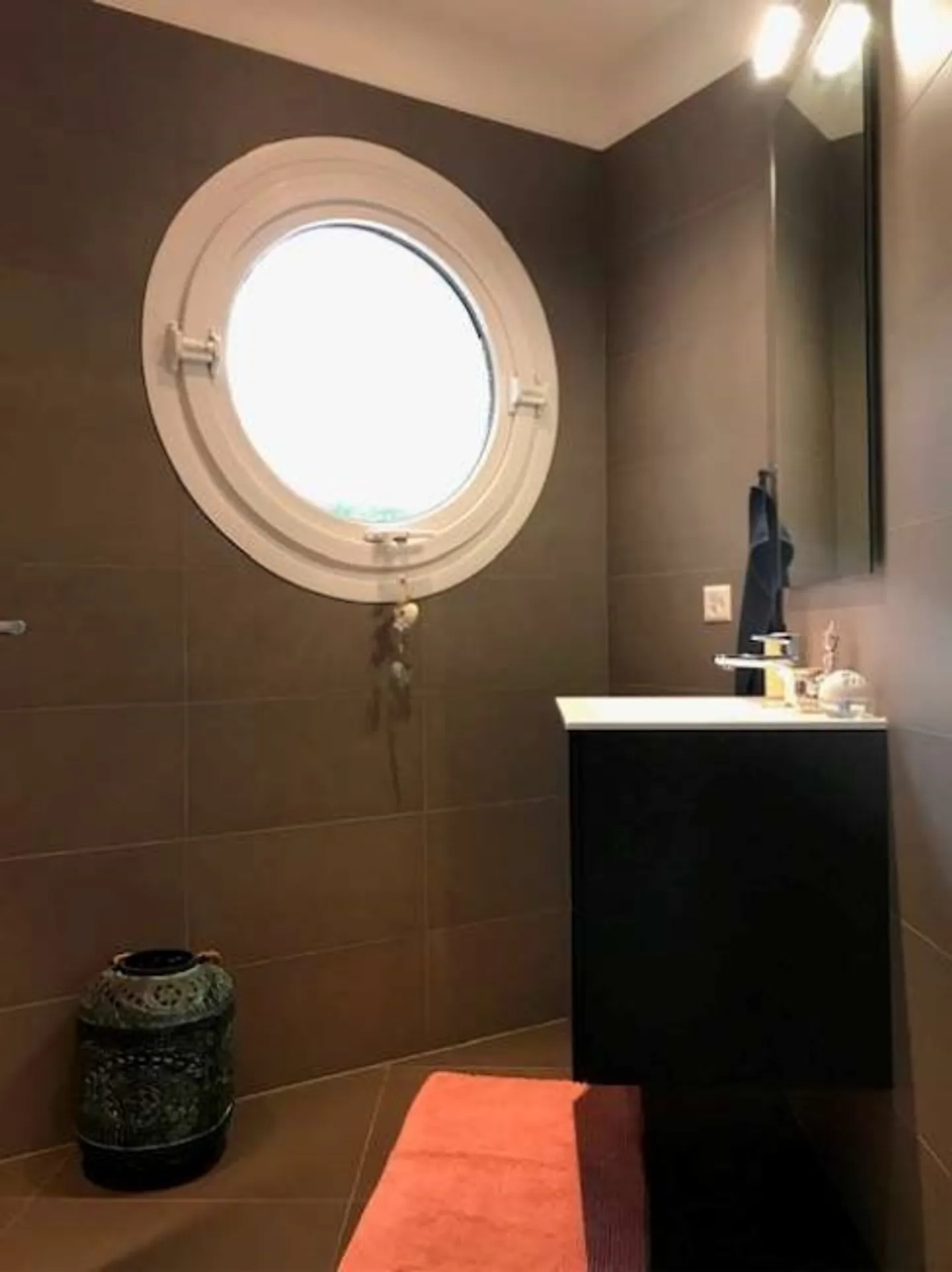 Two-Wheeler Villa 4.5 Rooms with Private Garden - Photo 16 of 20