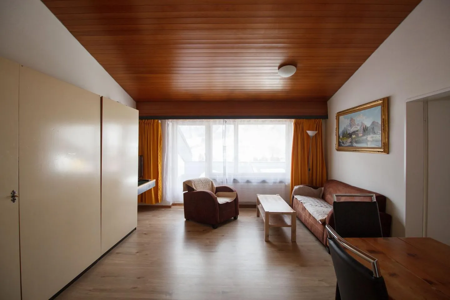 Appartement 2.5 pièces de qualité - Photo 2 sur 12