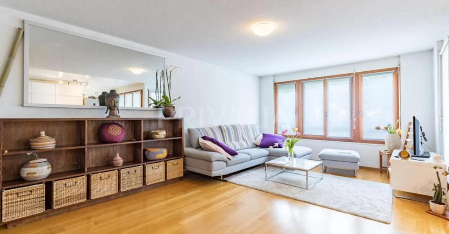 Beautiful furnished crossing apartment in the charming village of Veyrier - Photo 2 of 9