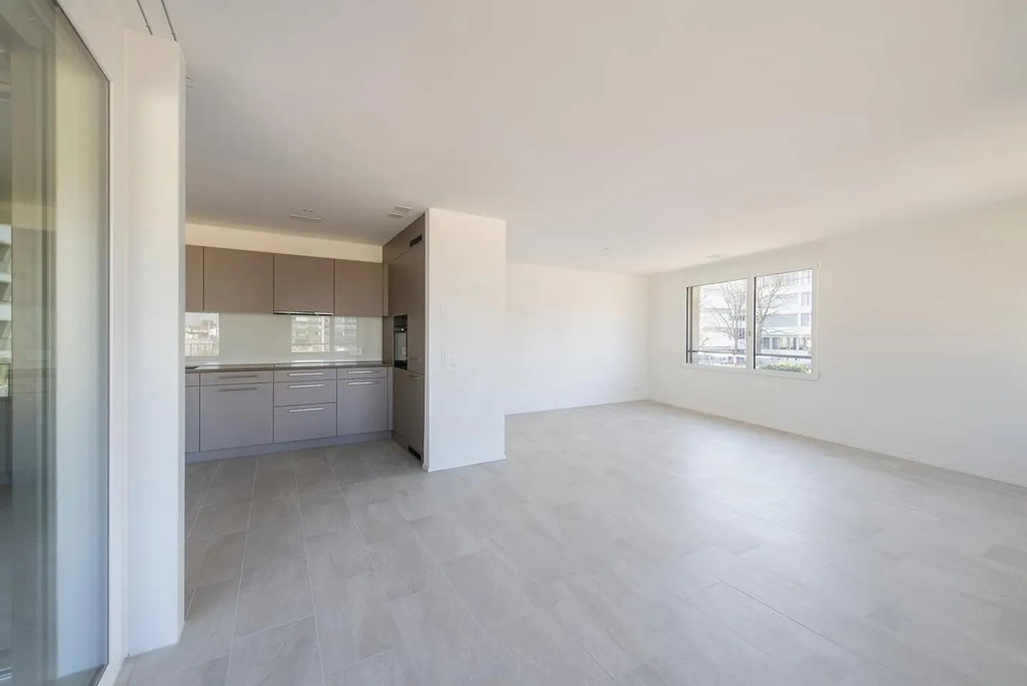 modern 3.5 room apartment - Photo 3 of 8