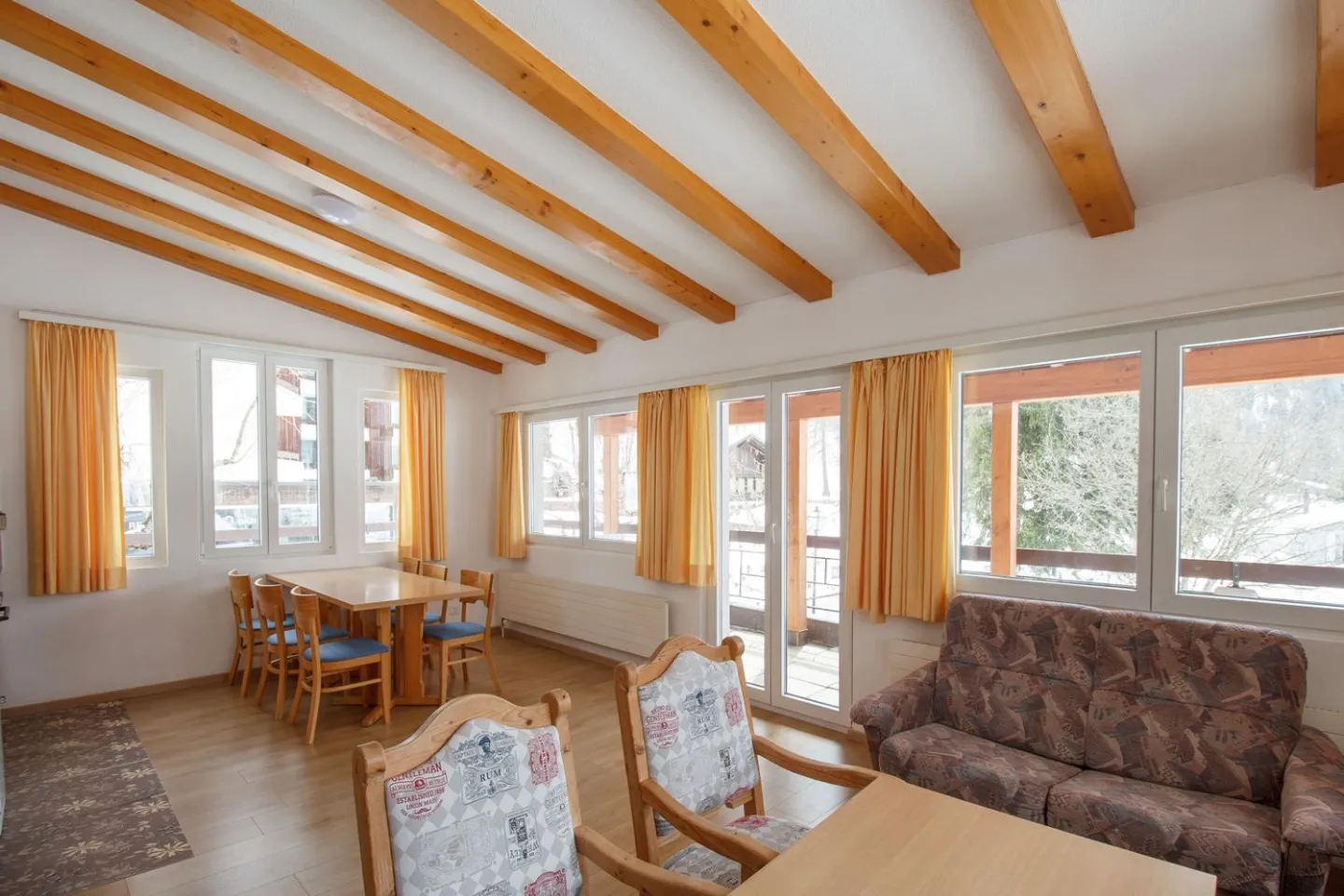 Appartement 4.5 pièces de qualité - Photo 3 sur 12