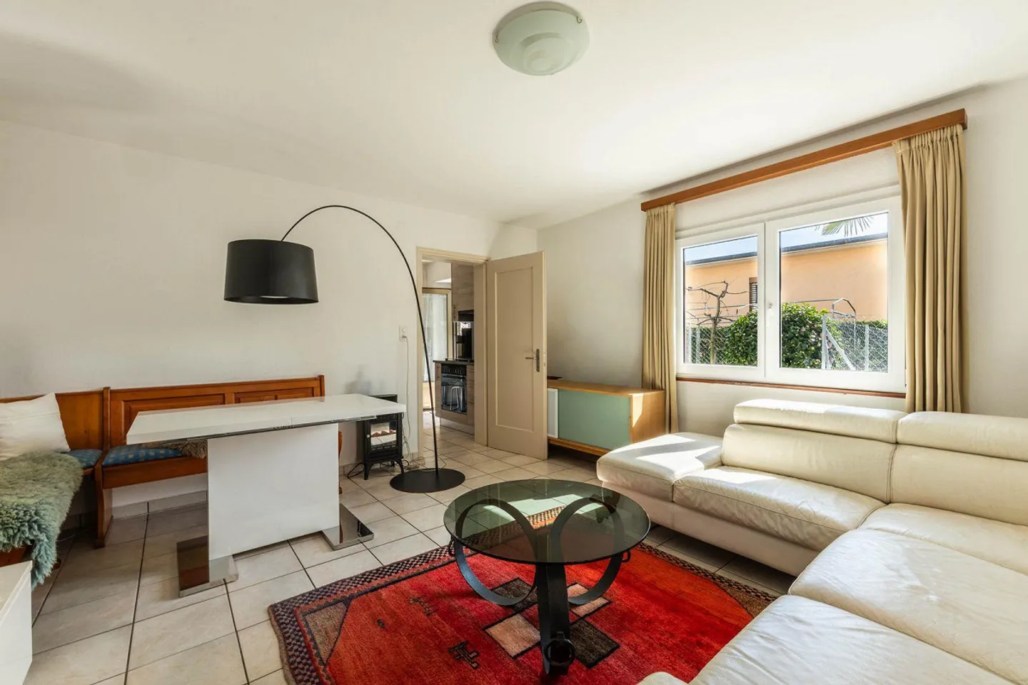 Minusio – Cozy 2.5-room apartment - Photo 2 of 4
