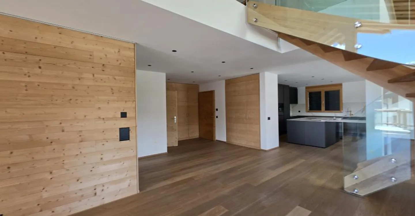 Außergewöhnliches Duplex mit 4,5 Zimmern in Crans-Montana - Foto 7 von 15