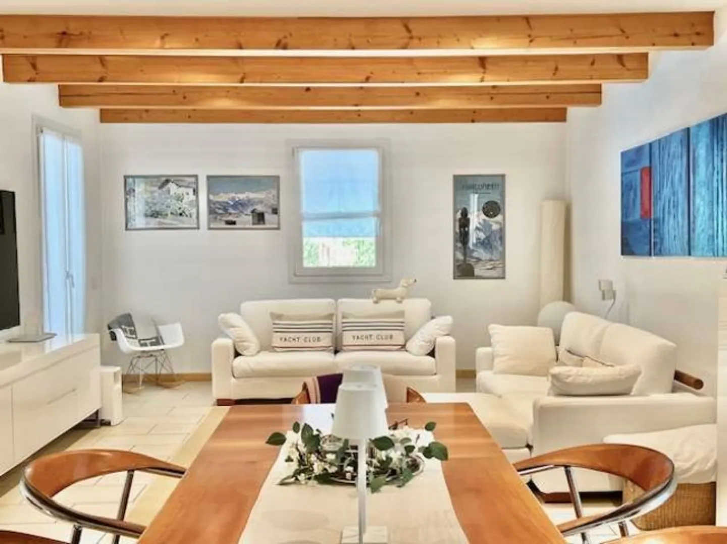 Une villa élégante au milieu de la nature - Photo 1 sur 20