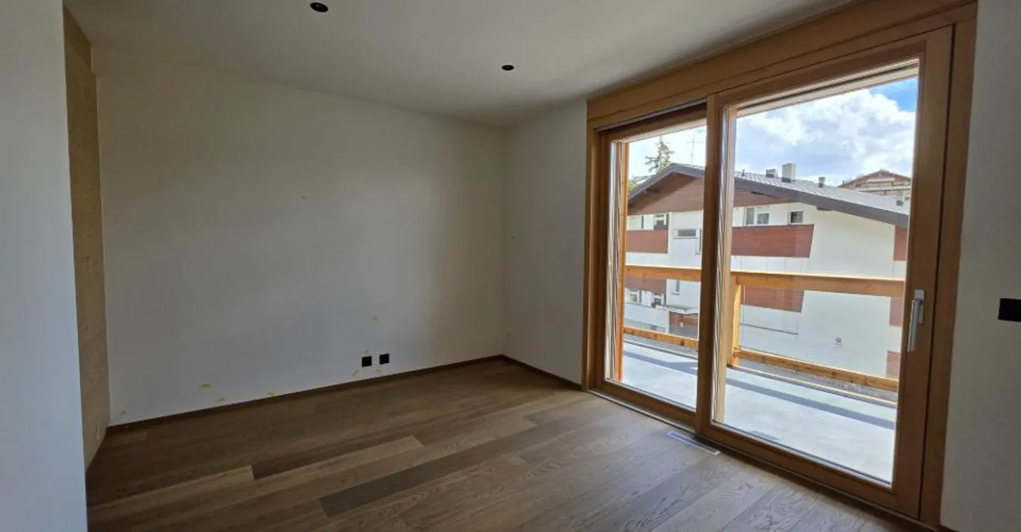 Außergewöhnliches Duplex mit 4,5 Zimmern in Crans-Montana - Foto 12 von 15