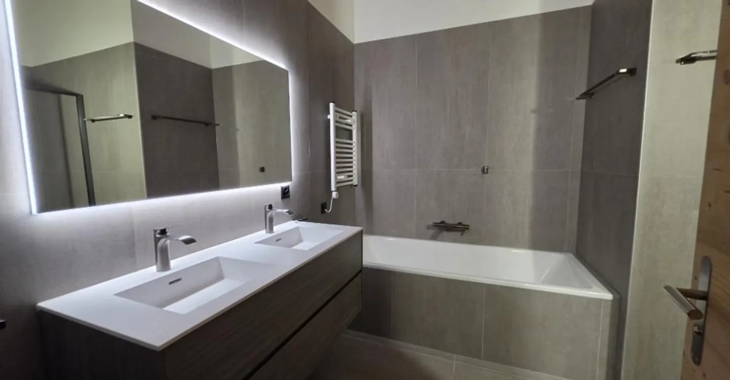 Außergewöhnliches Duplex mit 4,5 Zimmern in Crans-Montana - Foto 13 von 15