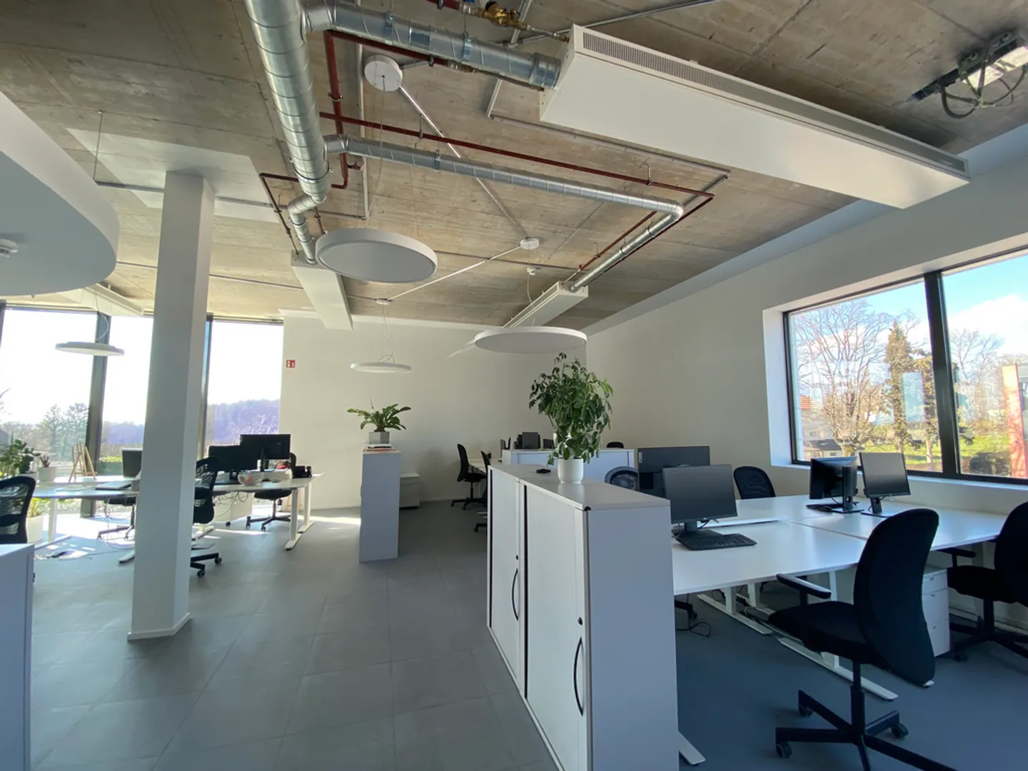 Offices with furniture of about 380 m2 in Etoy - Photo 6 of 6