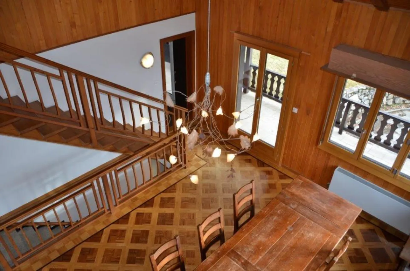 Sehr schönes Chalet mit außergewöhnlichem Blick auf den See - Foto 5 von 13