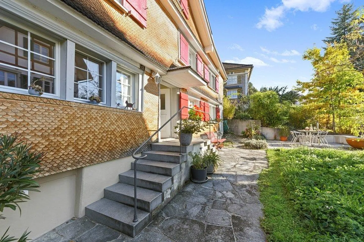 Charming House Section in Neu St. Johann - Photo 4 of 13