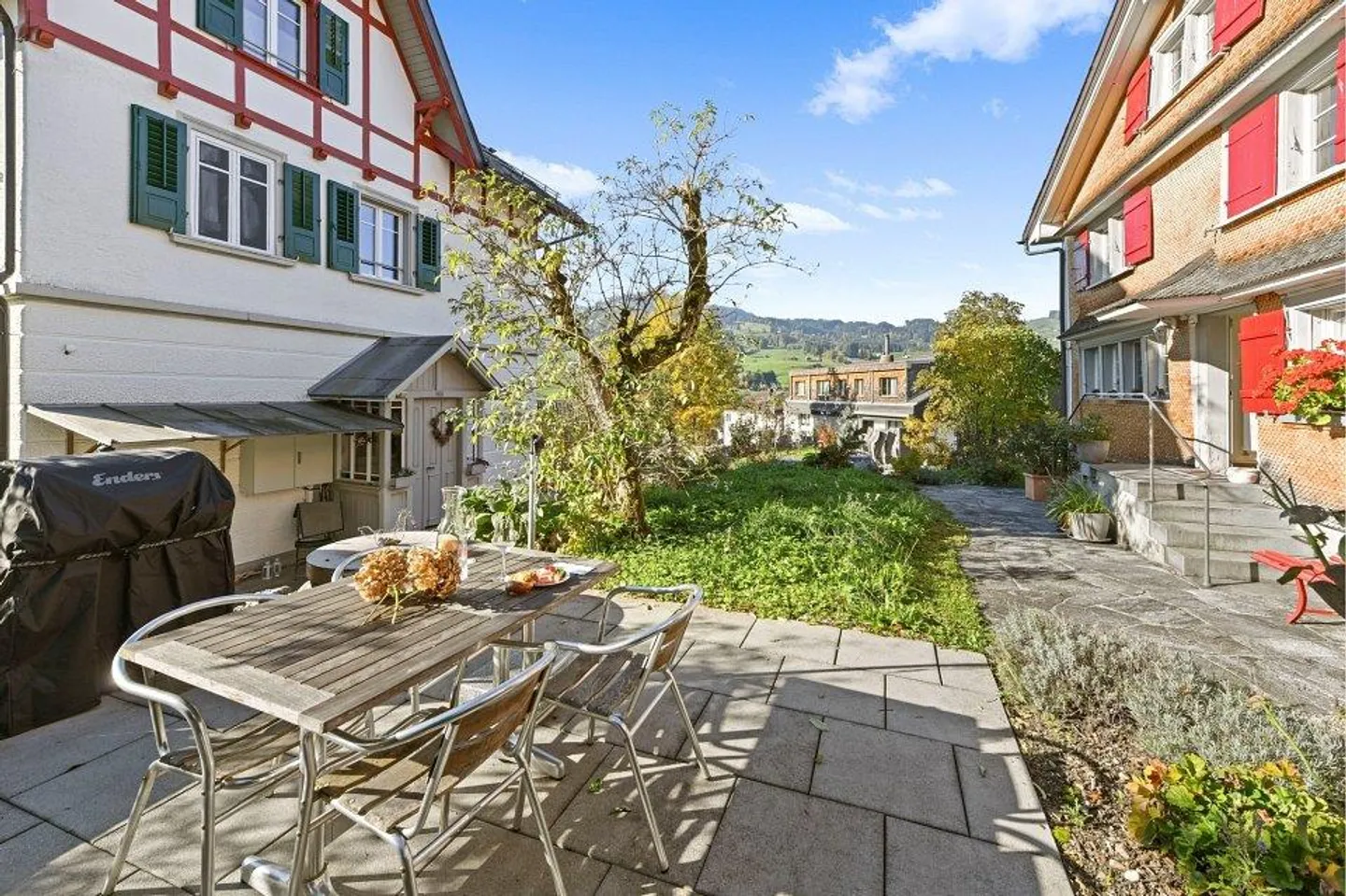 Charming House Section in Neu St. Johann - Photo 5 of 13
